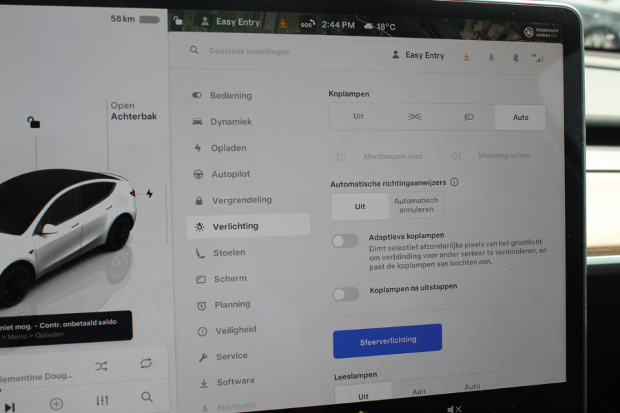 Tesla Model Y Long Range AWD 75 kWh / SoH 90,9% / Trekhaak / Autopilot / Panoramadak / Camera / 20'' / Keyless / Leder / Dodehoek / Navigatie / Stoelverwarming