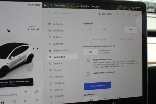 Tesla Model Y Long Range AWD 75 kWh / SoH 90,9% / Trekhaak / Autopilot / Panoramadak / Camera / 20'' / Keyless / Leder / Dodehoek / Navigatie / Stoelverwarming