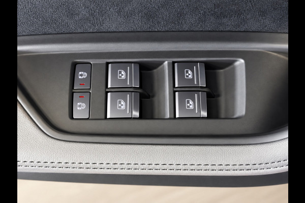 Audi e-tron Sportback 55 quattro S edition 95 kWh RS SEATS PANO CAMERA VIRTUAL COCKPIT NAVI LEDER APPLE CARPLAY