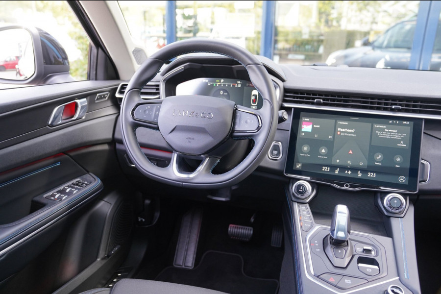 Lynk & Co 01 1.5|Prijs incl. 12 mnd garantie| PDC Panoramadak LMV Navi Apple carplay/Android auto Camera