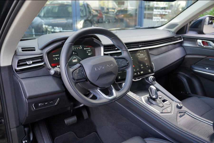 Lynk & Co 01 1.5|Prijs incl. 12 mnd garantie| PDC Panoramadak LMV Navi Apple carplay/Android auto Camera