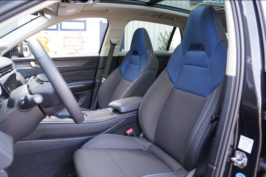 Lynk & Co 01 1.5|Prijs incl. 12 mnd garantie| PDC Panoramadak LMV Navi Apple carplay/Android auto Camera