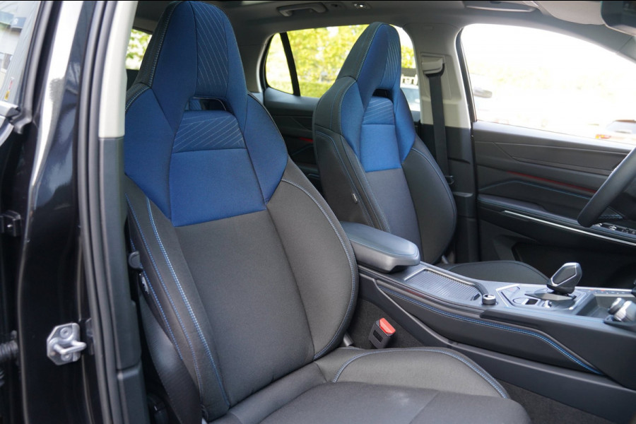 Lynk & Co 01 1.5|Prijs incl. 12 mnd garantie| PDC Panoramadak LMV Navi Apple carplay/Android auto Camera