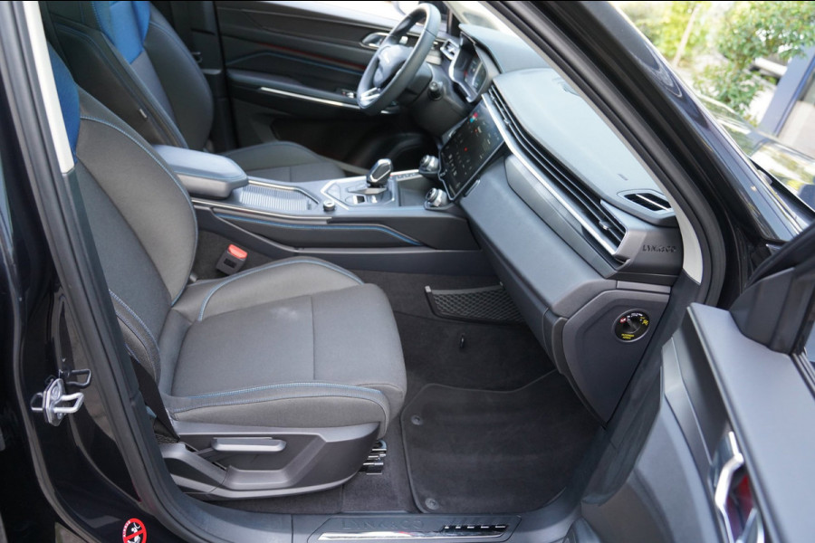 Lynk & Co 01 1.5|Prijs incl. 12 mnd garantie| PDC Panoramadak LMV Navi Apple carplay/Android auto Camera