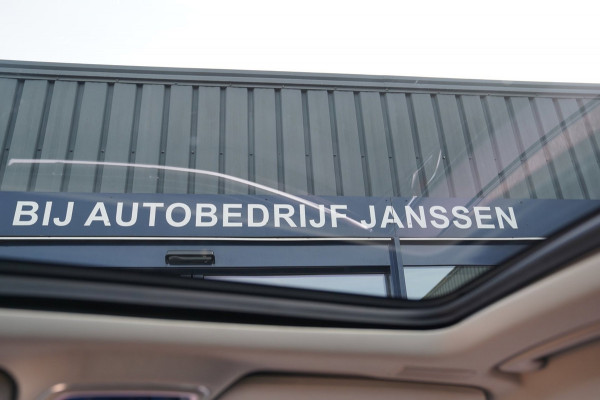 Lynk & Co 01 1.5|Prijs incl. 12 mnd garantie| PDC Panoramadak LMV Navi Apple carplay/Android auto Camera