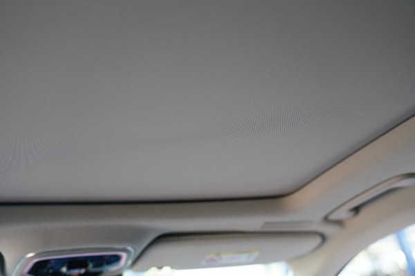 Lynk & Co 01 1.5|Prijs incl. 12 mnd garantie| PDC Panoramadak LMV Navi Apple carplay/Android auto Camera