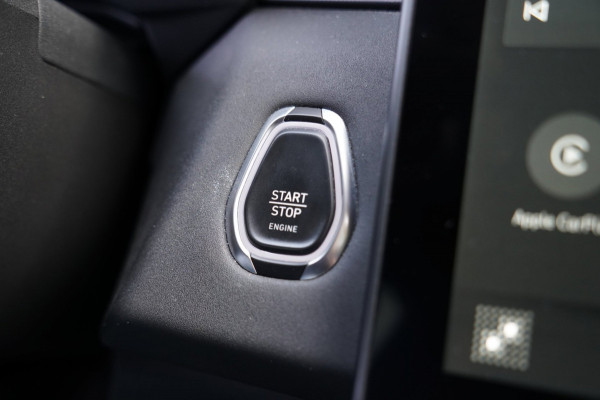 Lynk & Co 01 1.5|Prijs incl. 12 mnd garantie| PDC Panoramadak LMV Navi Apple carplay/Android auto Camera