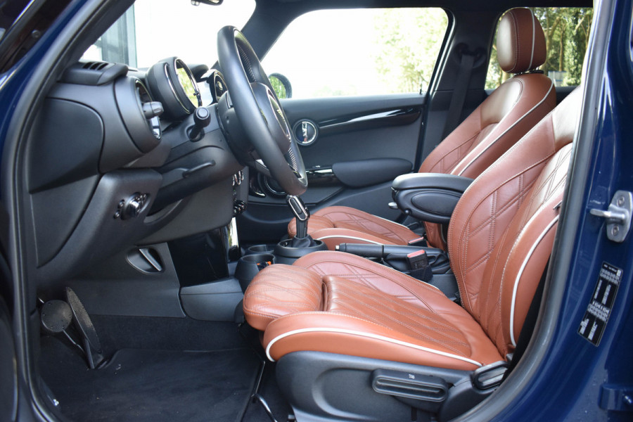 MINI 5-deurs 1.5 Cooper 60 Years | Pano | Leder | Head Up | Navi | Carplay | NL Auto