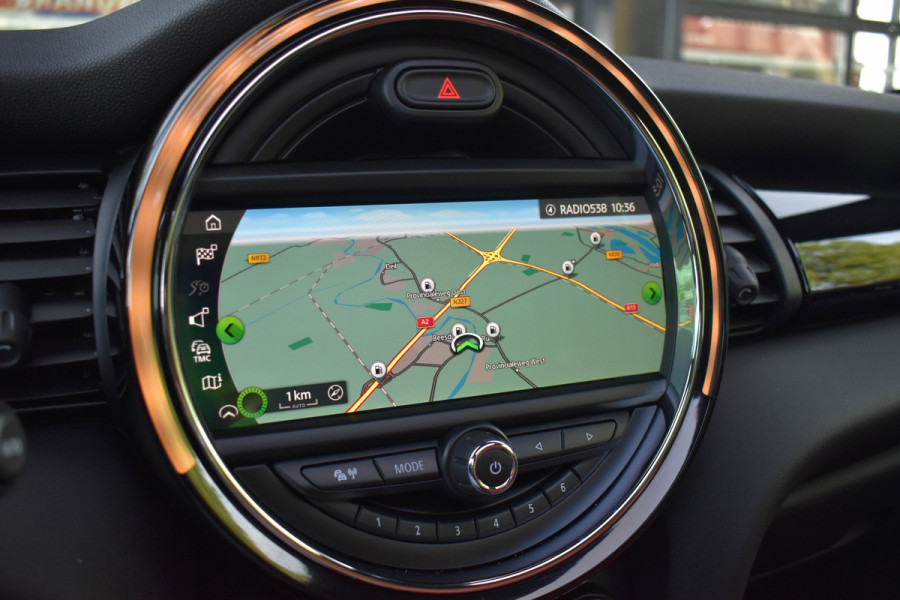 MINI 5-deurs 1.5 Cooper 60 Years | Pano | Leder | Head Up | Navi | Carplay | NL Auto
