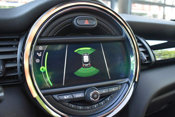 MINI 5-deurs 1.5 Cooper 60 Years | Pano | Leder | Head Up | Navi | Carplay | NL Auto
