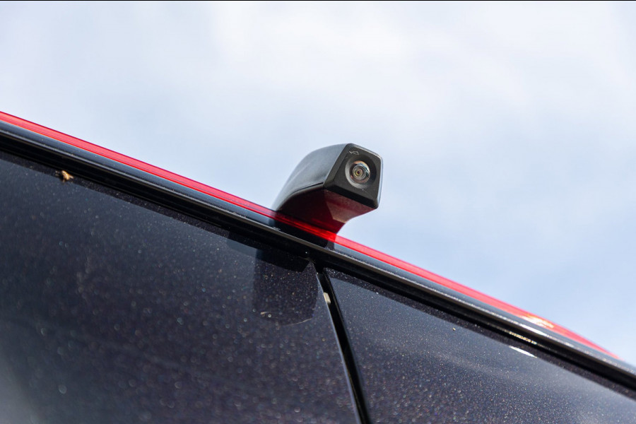 Volkswagen Crafter 35 2.0 TDI L3H2 DC Highline I 2 schuif I camera I carplay I blis I Acc