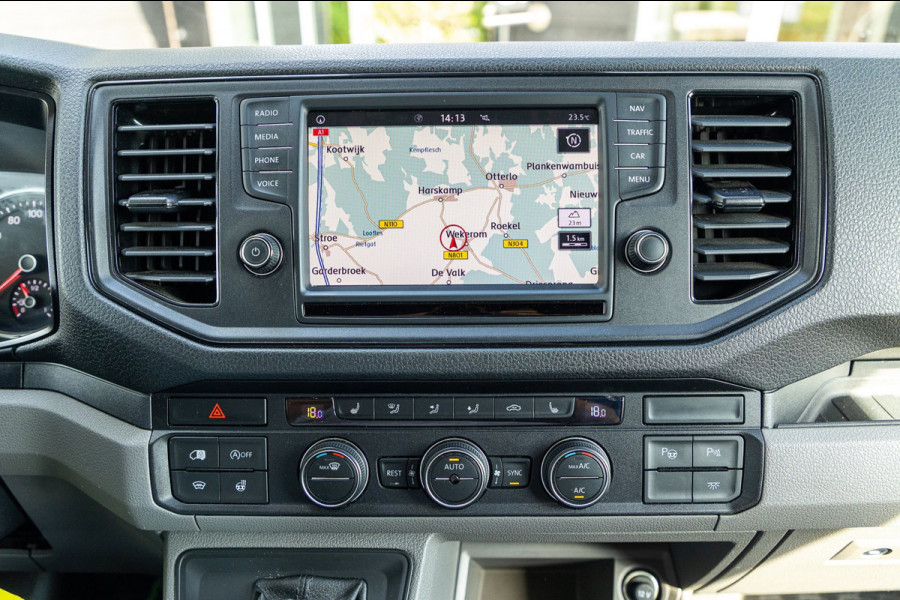 Volkswagen Crafter 35 2.0 TDI L3H2 DC Highline I 2 schuif I camera I carplay I blis I Acc