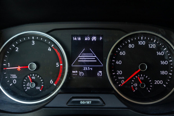 Volkswagen Crafter 35 2.0 TDI L3H2 DC Highline I 2 schuif I camera I carplay I blis I Acc