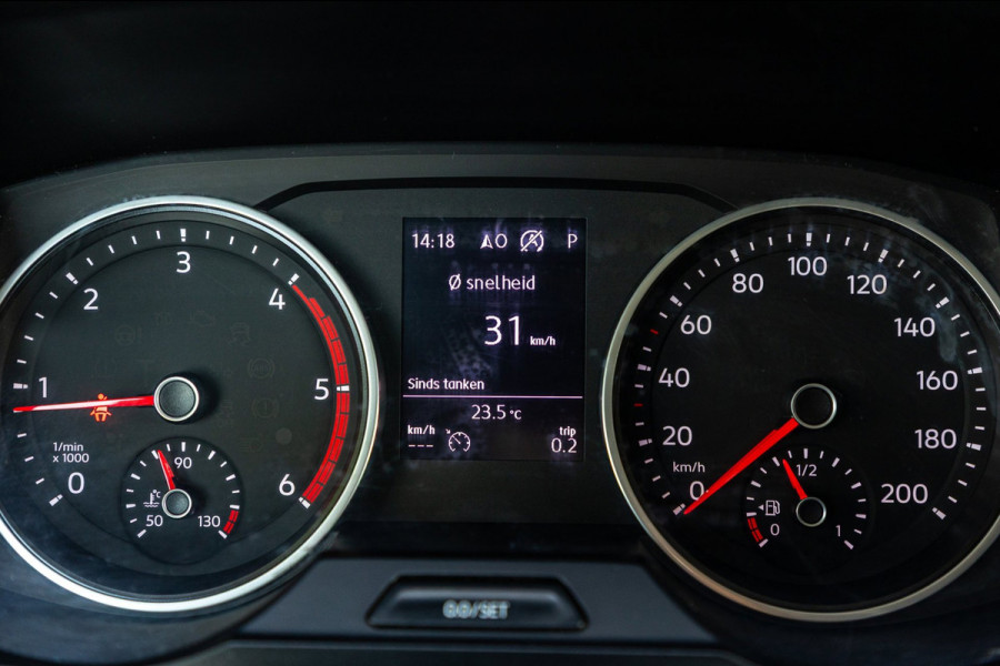 Volkswagen Crafter 35 2.0 TDI L3H2 DC Highline I 2 schuif I camera I carplay I blis I Acc