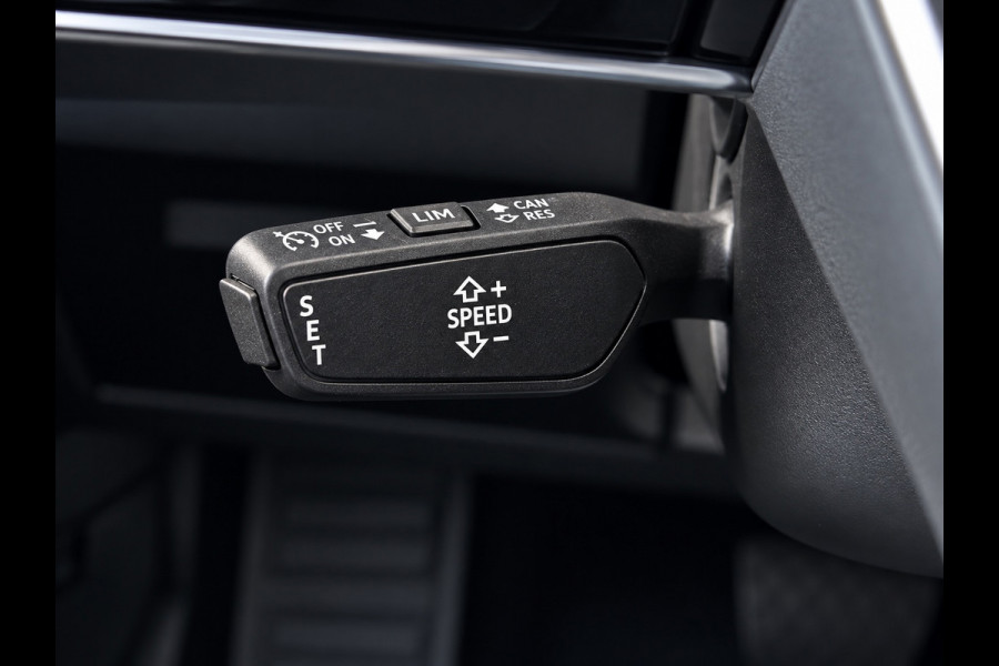 Audi e-tron Sportback 55 quattro S edition 95 kWh RS SEATS PANO CAMERA VIRTUAL COCKPIT NAVI LEDER APPLE CARPLAY