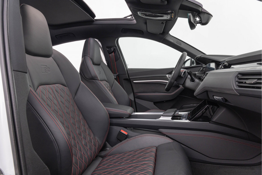 Audi SQ8 Sportback e-tron 503pk Quattro 115 kWh Pano S-stoelen B&O HuD