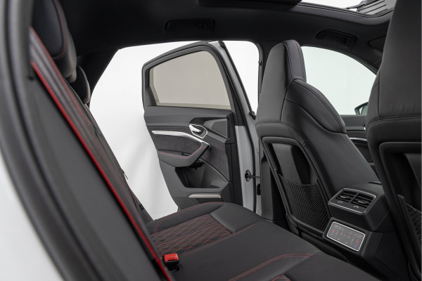 Audi SQ8 Sportback e-tron 503pk Quattro 115 kWh Pano S-stoelen B&O HuD