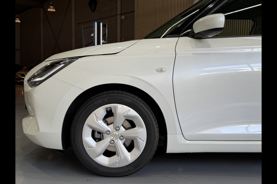Suzuki Swift 1.2 Select Hybrid Aut. Navi | ACC | Dodehoek  | Clima | Carplay | Stoelverwarming | 16" | Suzuki onderhouden.