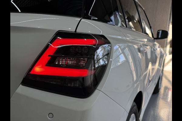 Suzuki Swift 1.2 Select Hybrid Aut. Navi | ACC | Dodehoek  | Clima | Carplay | Stoelverwarming | 16" | Suzuki onderhouden.