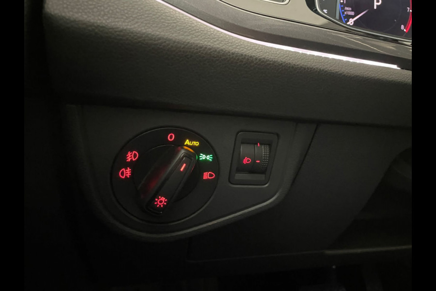 Volkswagen Polo 1.0 TSI Highline Business AIRCO NAVI CRUISE BLUETOOTH ELEK RAMEN CENT VERG