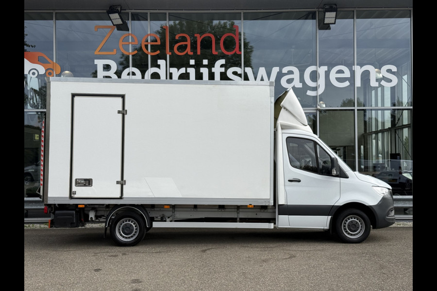 Mercedes-Benz Sprinter 319 1.9 CDI Bakwagen met laadklep | Zijdeur | Cruisec. | Airco