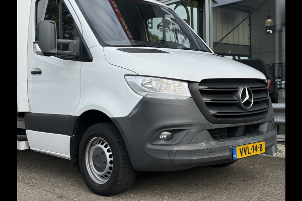 Mercedes-Benz Sprinter 319 1.9 CDI Bakwagen met laadklep | Zijdeur | Cruisec. | Airco