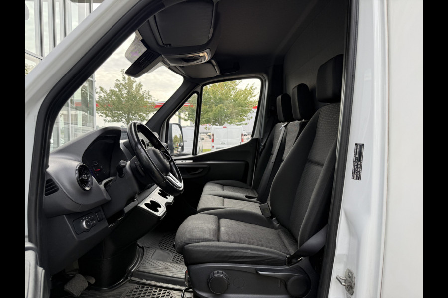 Mercedes-Benz Sprinter 319 1.9 CDI Bakwagen met laadklep | Zijdeur | Cruisec. | Airco