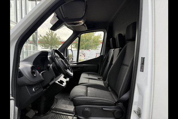 Mercedes-Benz Sprinter 319 1.9 CDI Bakwagen met laadklep | Zijdeur | Cruisec. | Airco