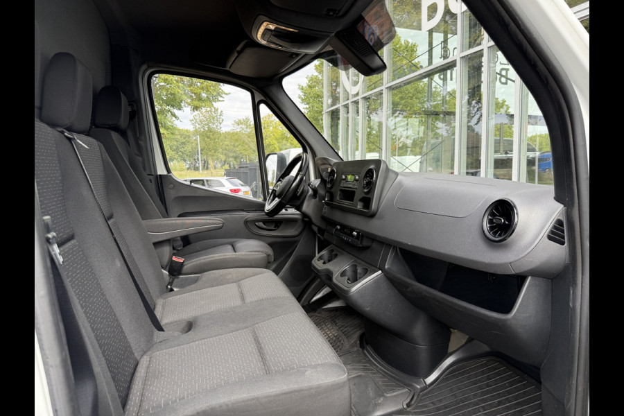 Mercedes-Benz Sprinter 319 1.9 CDI Bakwagen met laadklep | Zijdeur | Cruisec. | Airco