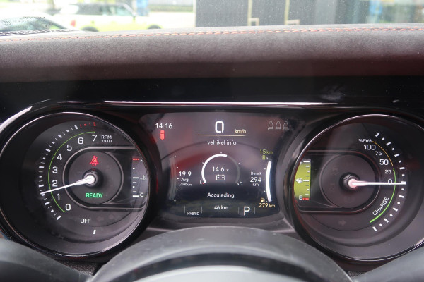 Jeep Wrangler BRUTE Richmond / BRUTE PERFOMANCE / Hermes Interieur