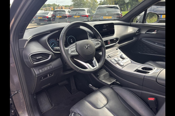 Hyundai Santa Fe 1.6 T-GDI PHEV Premium Plus Sky 265PK | Pano-Dak | Stoelverwarming en Stoelventilatie | Memory-Seat | Trekhaak