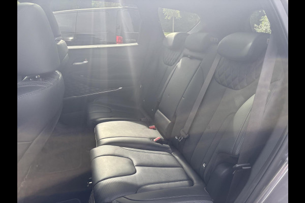 Hyundai Santa Fe 1.6 T-GDI PHEV Premium Plus Sky 265PK | Pano-Dak | Stoelverwarming en Stoelventilatie | Memory-Seat | Trekhaak