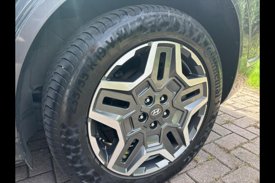 Hyundai Santa Fe 1.6 T-GDI PHEV Premium Plus Sky 265PK | Pano-Dak | Stoelverwarming en Stoelventilatie | Memory-Seat | Trekhaak