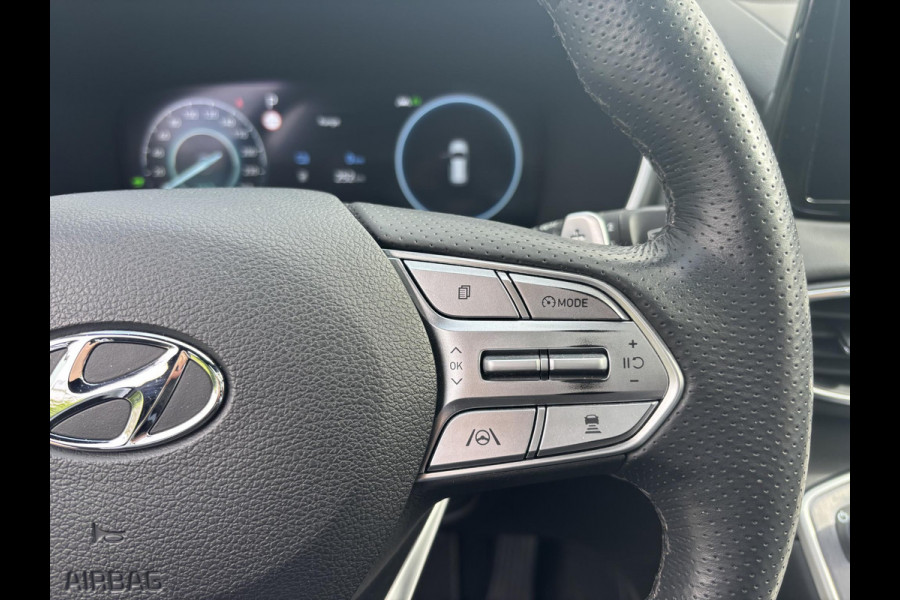 Hyundai Santa Fe 1.6 T-GDI PHEV Premium Plus Sky 265PK | Pano-Dak | Stoelverwarming en Stoelventilatie | Memory-Seat | Trekhaak