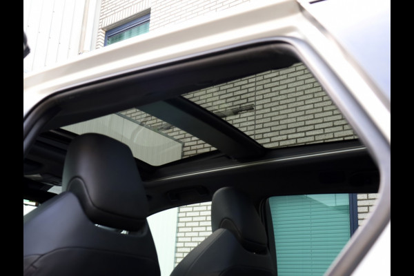 Toyota Corolla Touring Sports 2.0 Hybrid GR-Sport Plus | Panoramadak | JBL Audio | Head-Up