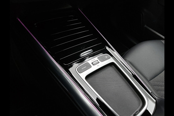Mercedes-Benz EQA 250+ Business Line 71 kWh Ledkoplampen | Sfeerverlichting | Achteruitrijcamera | Stoelverwarming. Inclusief 24 maanden MB Certified garantie voor Europa.