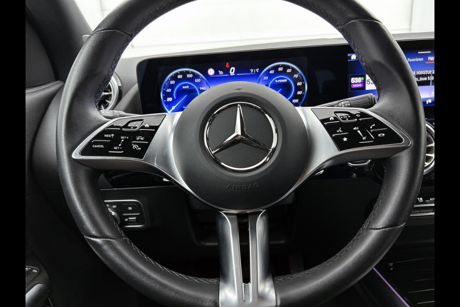 Mercedes-Benz EQA 250+ Business Line 71 kWh Ledkoplampen | Sfeerverlichting | Achteruitrijcamera | Stoelverwarming. Inclusief 24 maanden MB Certified garantie voor Europa.