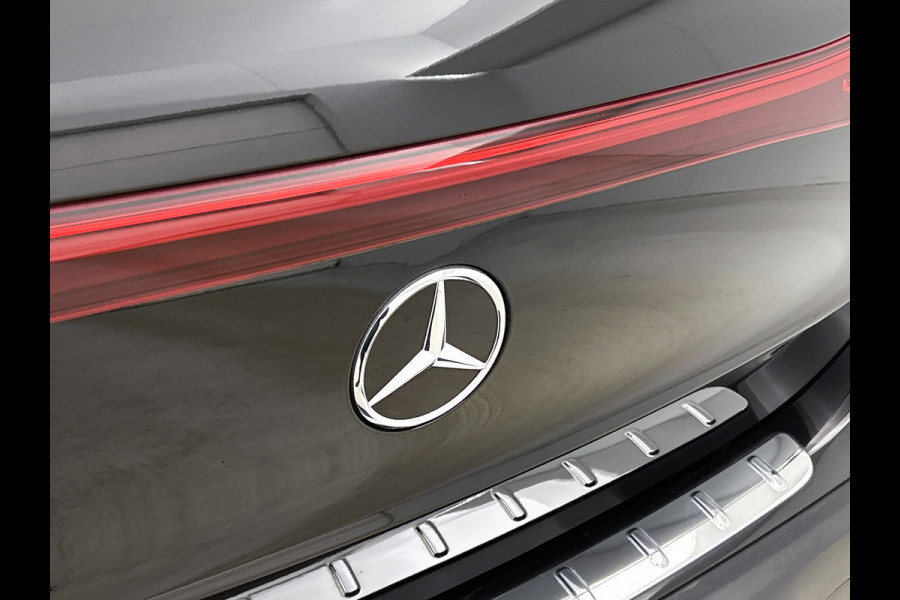 Mercedes-Benz EQA 250+ Business Line 71 kWh Ledkoplampen | Sfeerverlichting | Achteruitrijcamera | Stoelverwarming. Inclusief 24 maanden MB Certified garantie voor Europa.