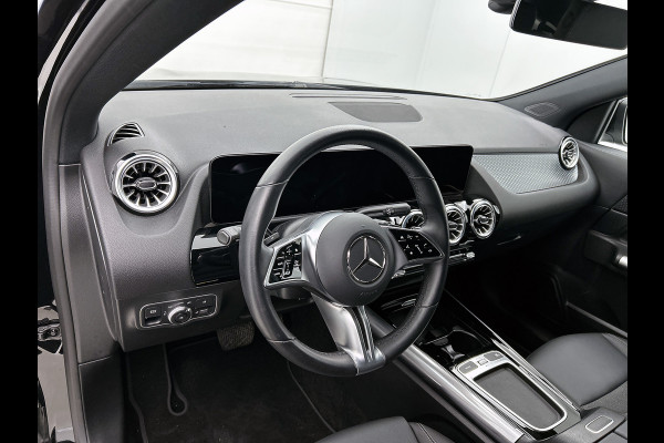 Mercedes-Benz EQA 250+ Business Line 71 kWh Ledkoplampen | Sfeerverlichting | Achteruitrijcamera | Stoelverwarming. Inclusief 24 maanden MB Certified garantie voor Europa.