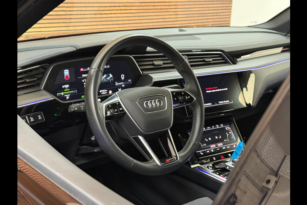 Audi e-tron Sportback 55 quattro S-line Black Edition 407pk | Vol!| Pano | Luchtvering | Trekaak | B&O | HuD | Matrix Led | 360
