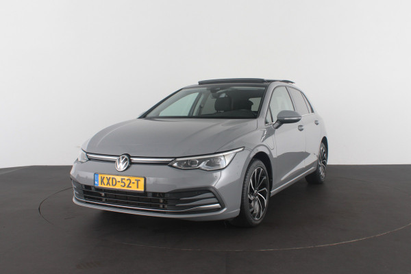 Volkswagen Golf 1.4 eHybrid > Pano.schuifdak/Moonstone Grey/Memory/17 inch