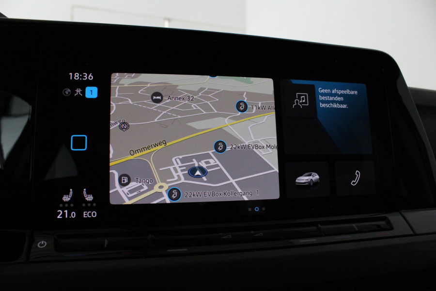 Volkswagen Golf 1.4 eHybrid > Pano.schuifdak/Moonstone Grey/Memory/17 inch