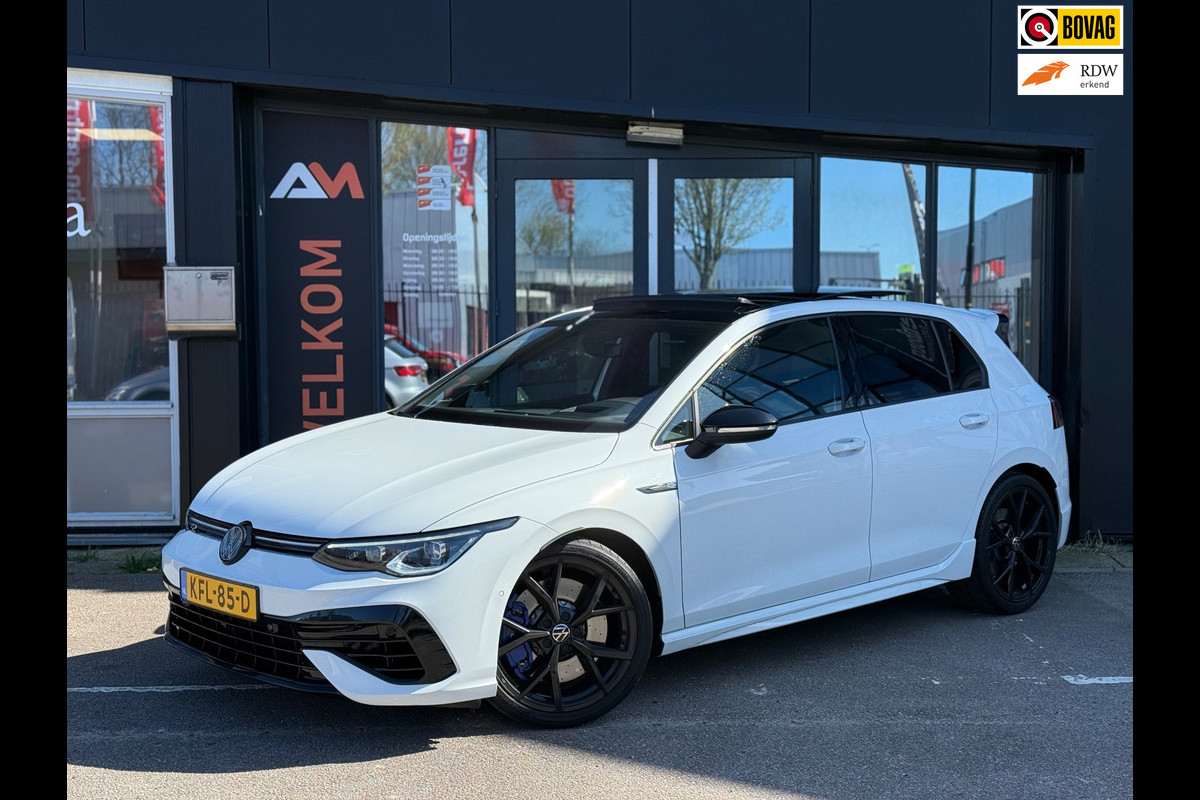 Volkswagen Golf 2.0 TSI R 4Motion | Pano | Akra | HUD | Memory