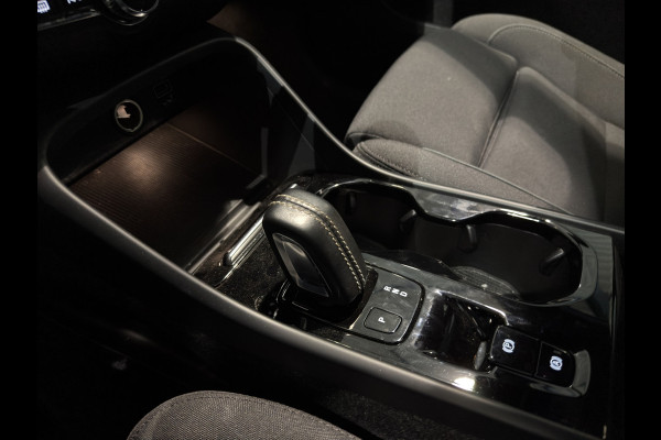 Volvo XC40 T5 Aut. Plug-in Hybrid R-Design ACC Panoramadak Stoelverwarming 262pk