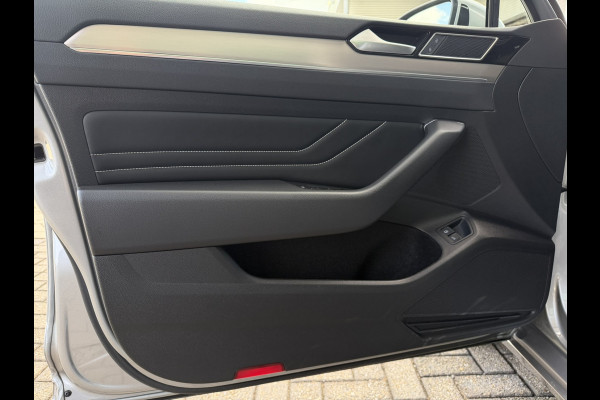 Volkswagen Passat Variant 1.4 TSI PHEV GTE Business | Pano | Elek. Trekhaak | Carplay | LED | Camera | Navi | Alcantara
