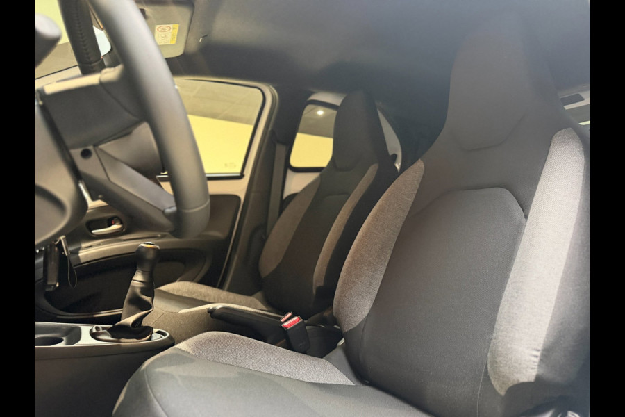 Toyota Aygo X 1.0 VVT-i MT Playi|Carplay|Camera| Airco|Acc|