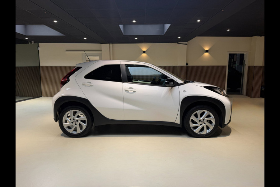 Toyota Aygo X 1.0 VVT-i MT Playi|Carplay|Camera| Airco|Acc|