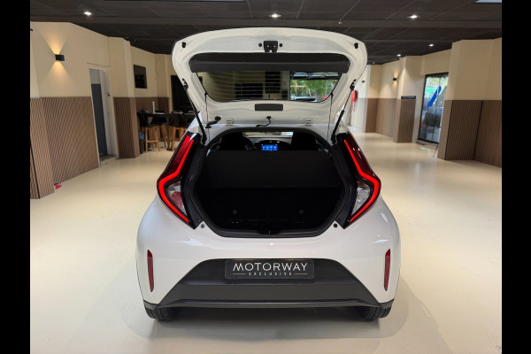 Toyota Aygo X 1.0 VVT-i MT Playi|Carplay|Camera| Airco|Acc|