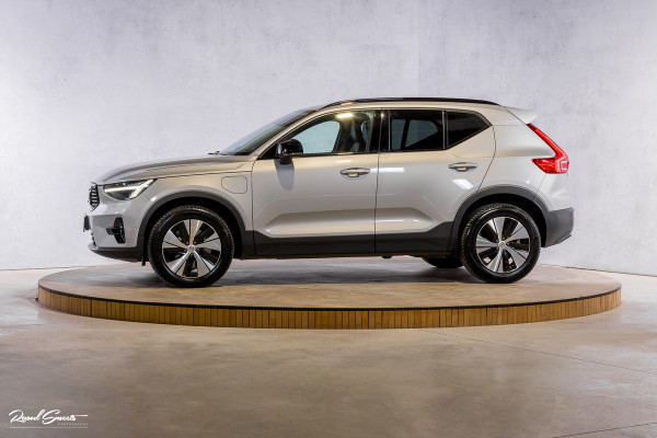 Volvo XC40 1.5 T4 Plug-in hybrid Plus Dark | Adaptieve cruise | Harman Kardon | Memory | Blis |