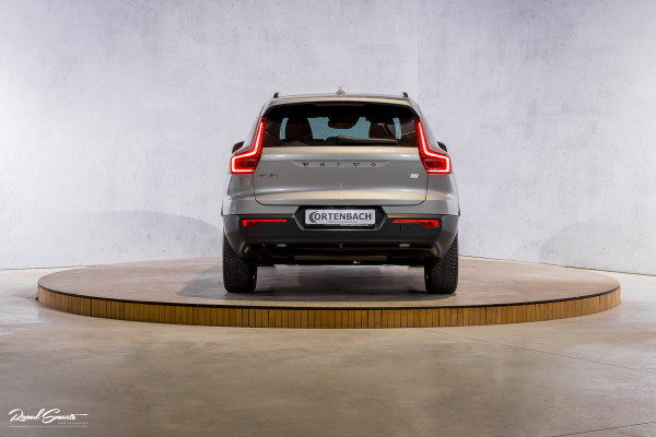 Volvo XC40 1.5 T4 Plug-in hybrid Plus Dark | Adaptieve cruise | Harman Kardon | Memory | Blis |
